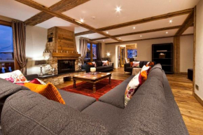 Chalet Pleney - Catered Chalet Includes Breakfast & Evening Meals